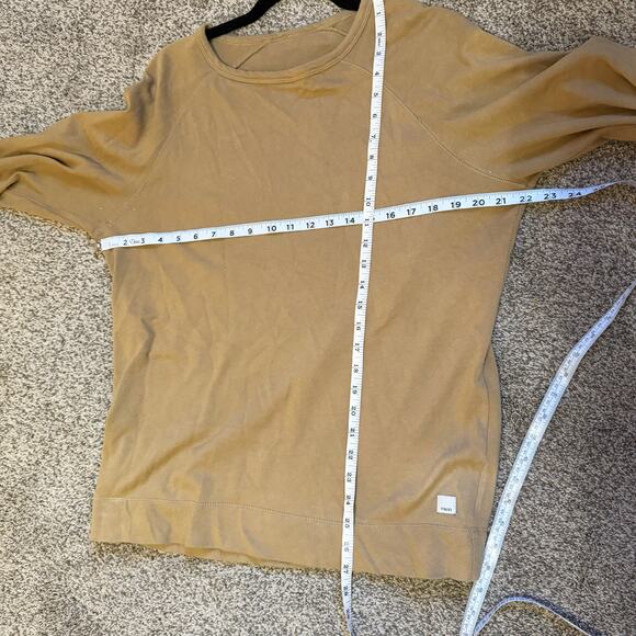 Vuori Men's Vital Crewneck Wheat Brown Small Pullover Long Sleeve Sweatshirt - Picture 7 of 7